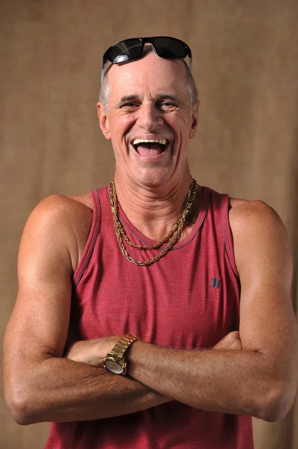 Esses 5 famosos se assumiram LGBT+ apenas depois de velhos - imagem 143515