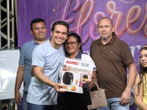 Festa das Mães de Uruçuí reúne grande público em noite de homenagens - Divulgação/ASCOMFesta das Mães de Uruçuí reúne grande público em noite de homenagens - Divulgação/ASCOM