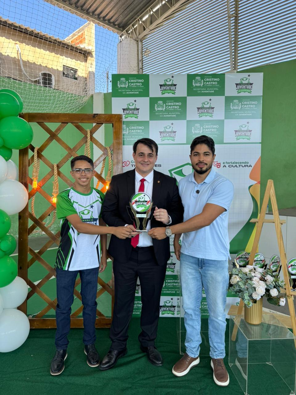 Cristino Castro realiza abertura da III Semana da Juventude - Divulgação/ASCOMCristino Castro realiza abertura da III Semana da Juventude - Divulgação/ASCOM