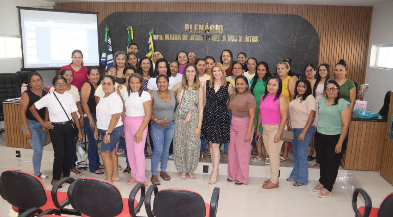 Monsenhor Gil realiza formação sobre alimentação escolar para profissionais da educação