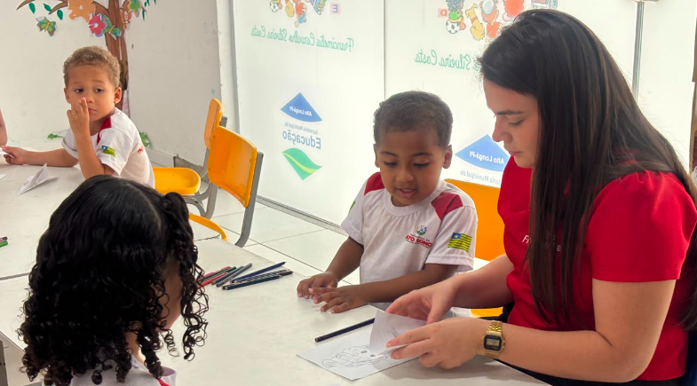 Prefeitura de Alto Longá fortalece educação infantil com novo kit pedagógico em parceria com Estado