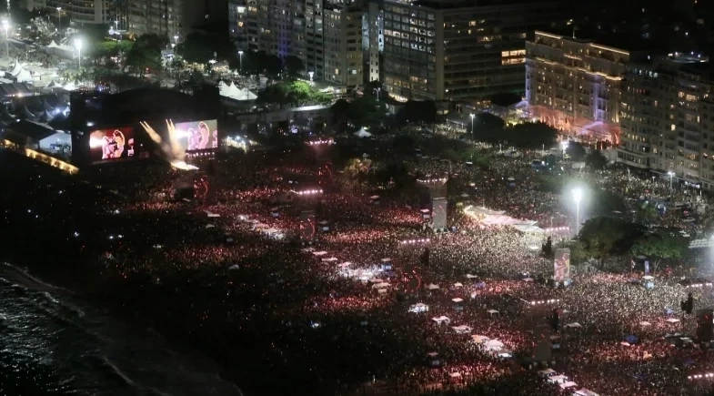Show de Shakira movimenta mais de R$800 milhões na economia do Rio, diz prefeitura