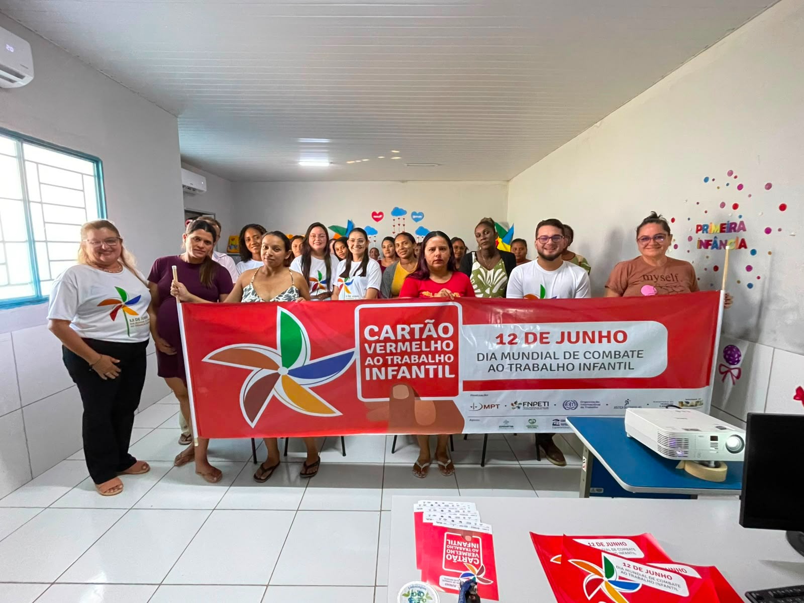 Prefeitura de Esperantina realiza campanha de enfrentamento ao trabalho infantil - Divulgação/ASCOMPrefeitura de Esperantina realiza campanha de enfrentamento ao trabalho infantil - Divulgação/ASCOM