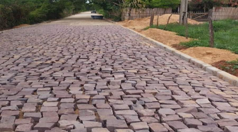 Nazária inaugura novos calçamentos nas comunidades Bebedouro e Francisca Trindade
