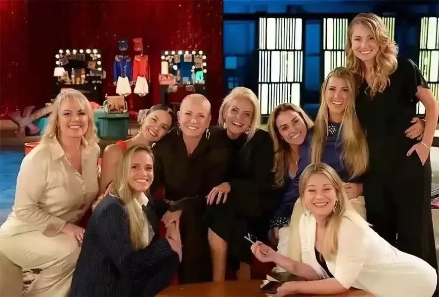 Quem ficou de fora? As ex-paquitas confirmadas e barradas na turnê de Xuxa
