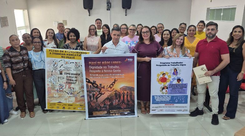 Assistência Social de Monsenhor Gil participa de treinamento da Rede de Enfrentamento ao Trabalho Escravo