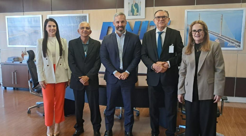 Prefeito de Ribeiro Gonçalves cumpre agenda em Brasília e articula investimentos para o município