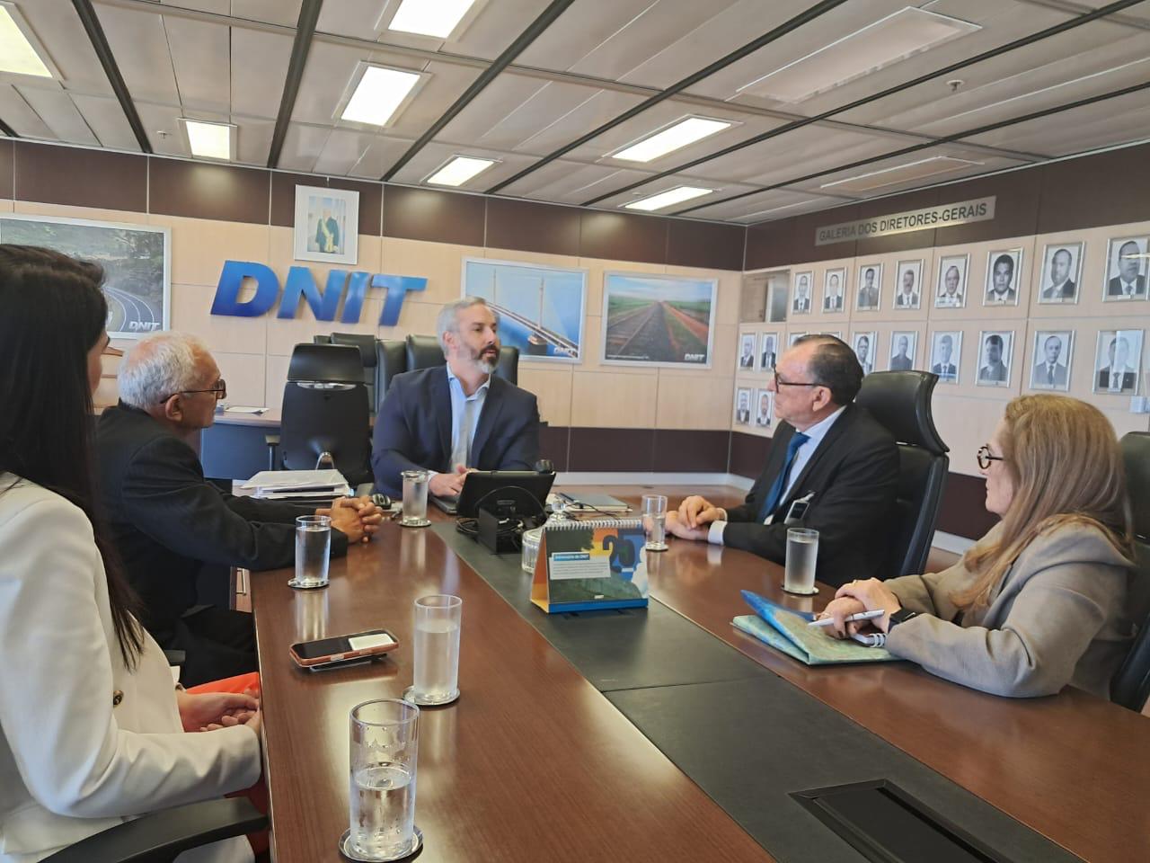 Prefeito de Ribeiro Gonçalves busca investimentos em Brasília - Divulgação/ASCOM