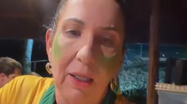 Margareth Serrão é detonada na web após escrever “celeção” em postagem