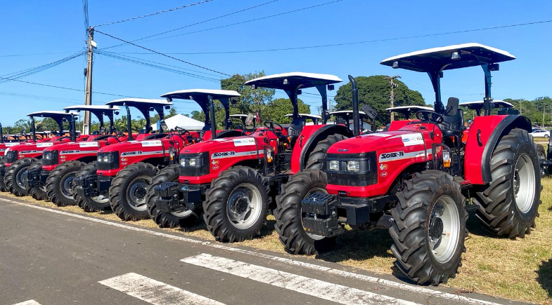 Município de Alto Longá recebe novos veículos para fortalecer agricultura familiar