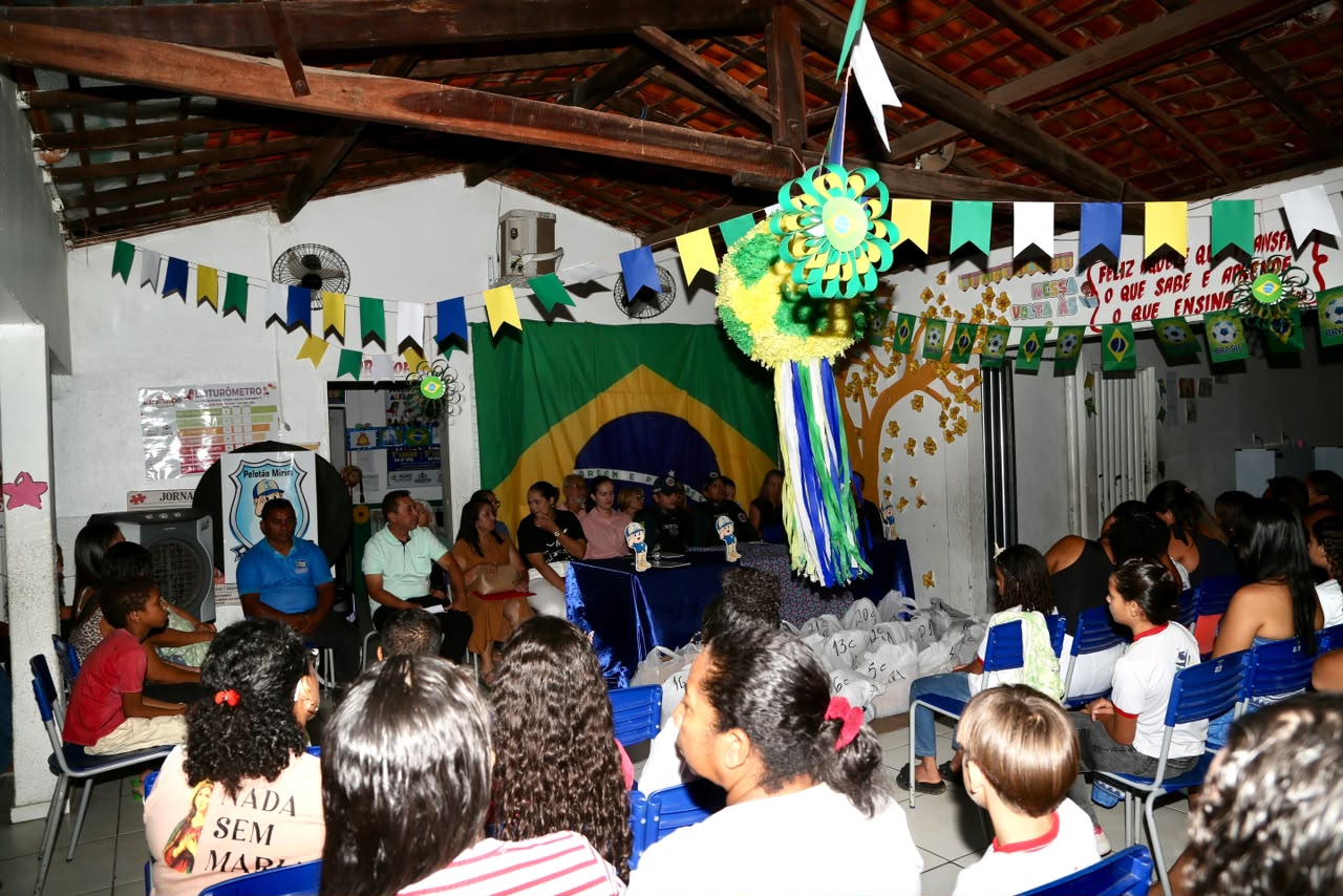 Hugo Napoleão implanta Pelotão Mirim da Polícia Militar - Divulgação/ASCOMHugo Napoleão implanta Pelotão Mirim da Polícia Militar - Divulgação/ASCOM