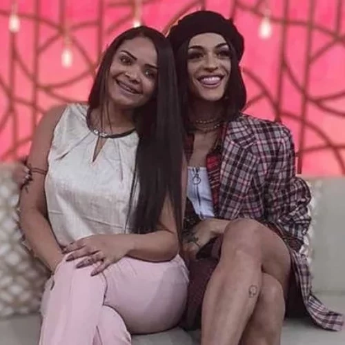 Famosos que têm irmãos gêmeos e ninguém se lembra - imagem 144779