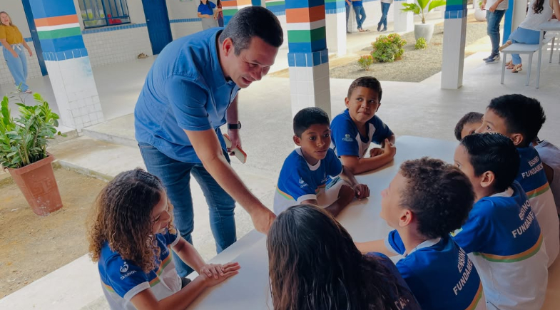 Caxingó entrega reformas e ampliações em três escolas da rede municipal