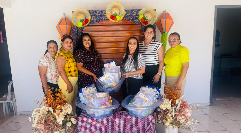 Prefeitura de Francinópolis entrega Kits Bebê a gestantes acompanhadas pela Assistência Social