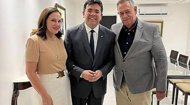 Governador Rafael Fonteles visita obras de pavimentação asfáltica em Parnaguá