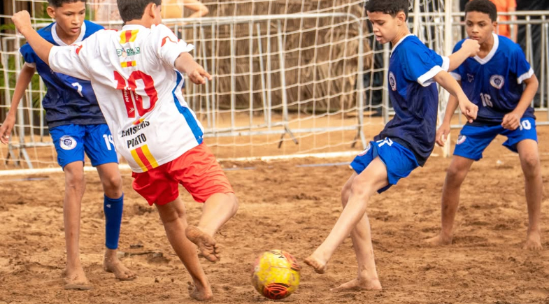 Prefeitura de Francisco Ayres promove atividades esportivas no Festival de Verão 2026