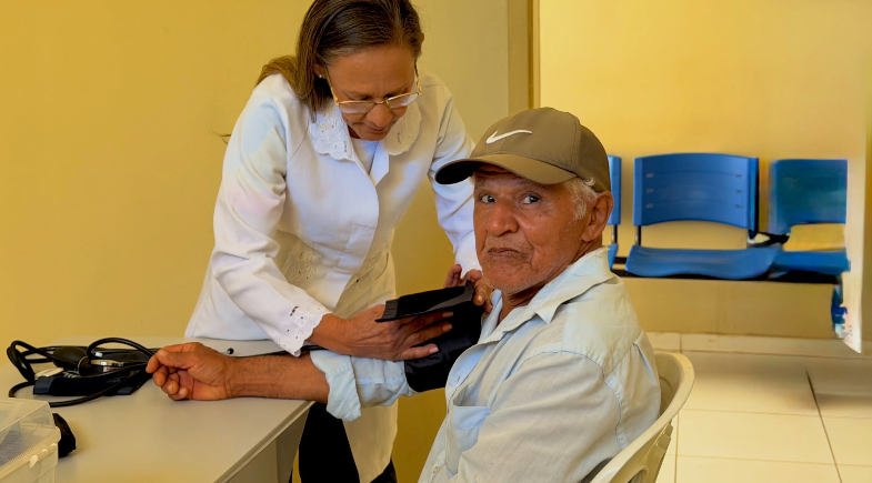 Programa Cuidando da Nossa Gente leva serviços de saúde e assistência à comunidade Pé de Morro