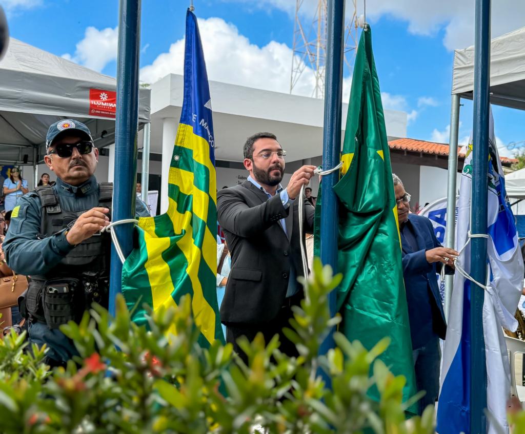Solenidade oficial em comemoração aos 182 anos de Parnaíba - Divulgação/ASCOM