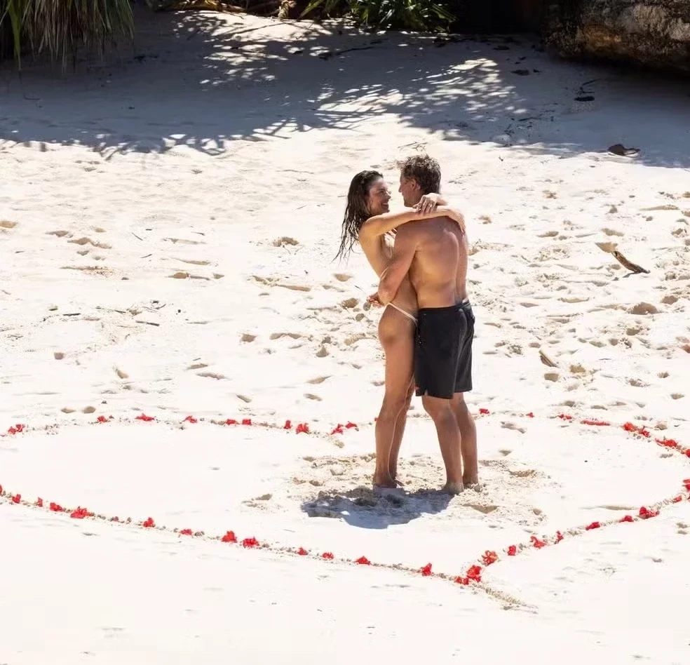 Quem é Buck Palmer, empresário australiano que pediu Alessandra Ambrosio em casamento - imagem 149139