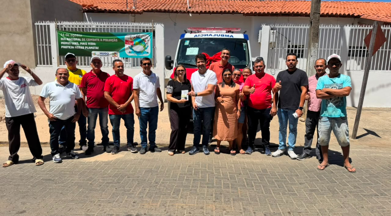 Hugo Napoleão recebe nova ambulância para reforçar atendimento na saúde