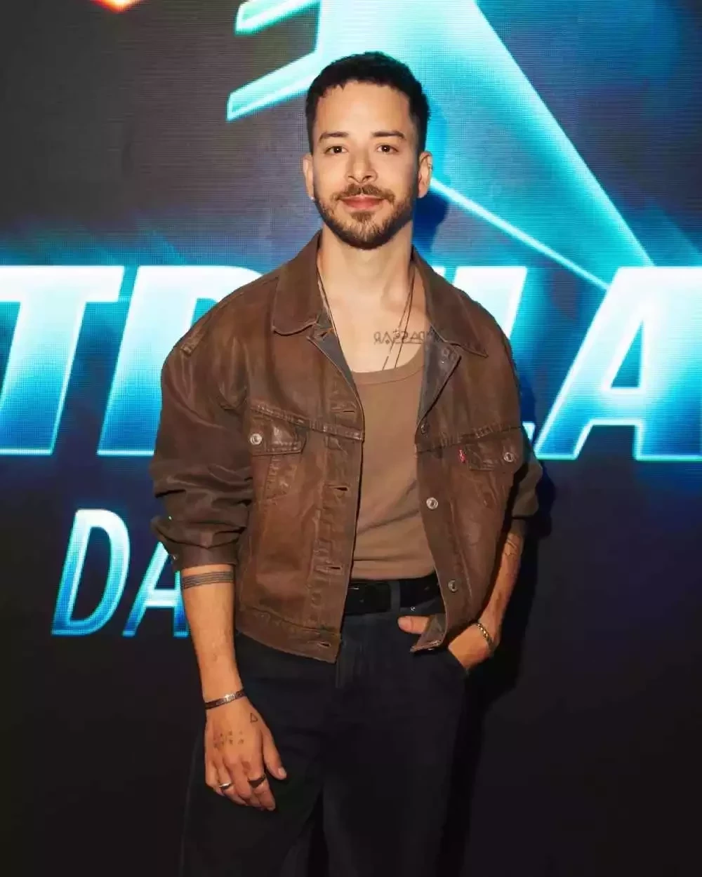 De Jr. Lima a Shawn Mendes: famosos héteros que já foram chamados de gays - imagem 150291