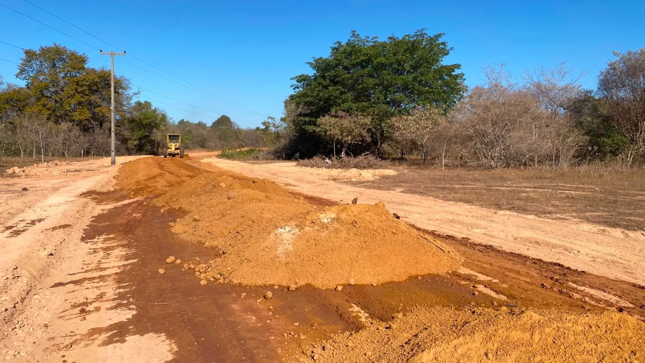 Prefeitura de Monsenhor Gil avança com obras na zona rural do município - Imagem 3