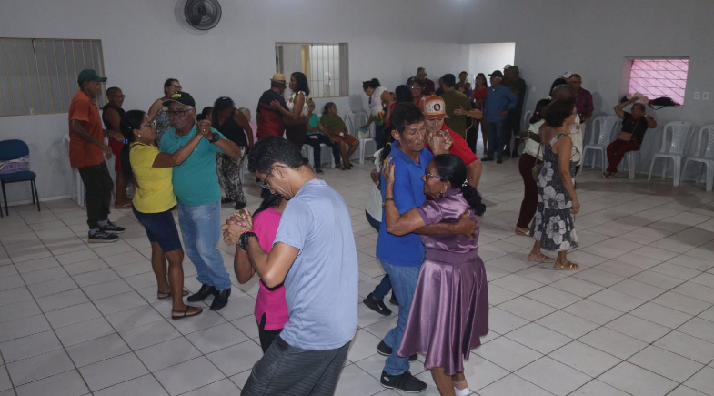 Tradição e alegria marcam mais uma edição do Forró do Conviver em Monsenhor Gil