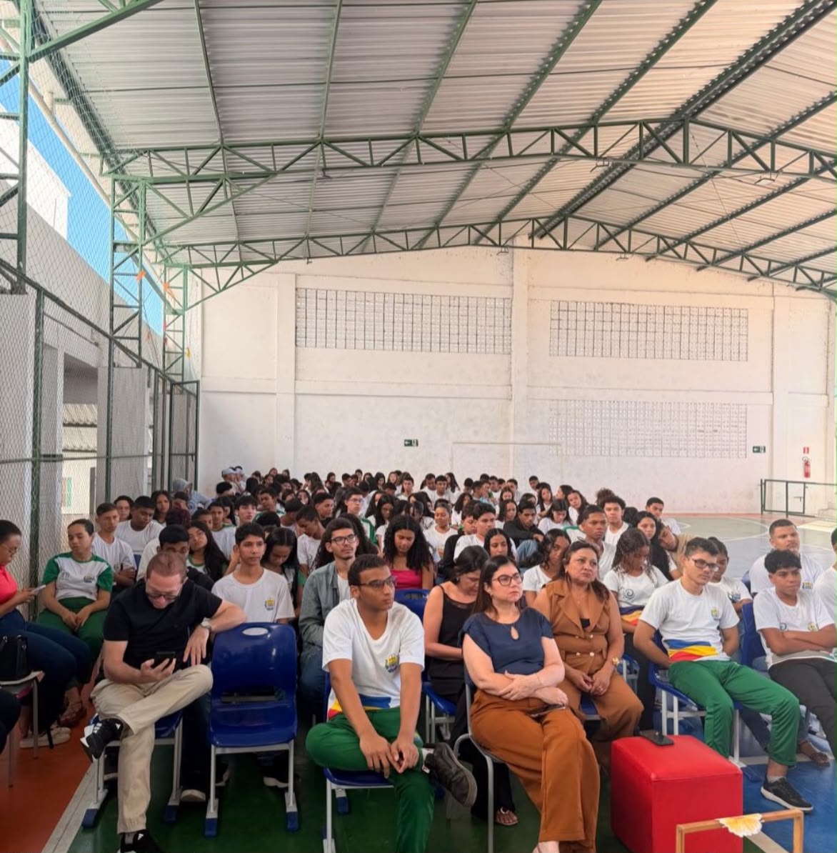  Bom Jesus promove palestra sobre neurodivergência e inclusão