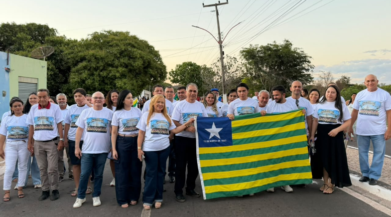Pau D’Arco do Piauí realiza tradicional Desfile de 7 de Setembro